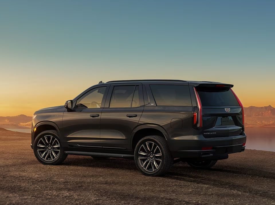Cadillac Escalde luxury black suv
